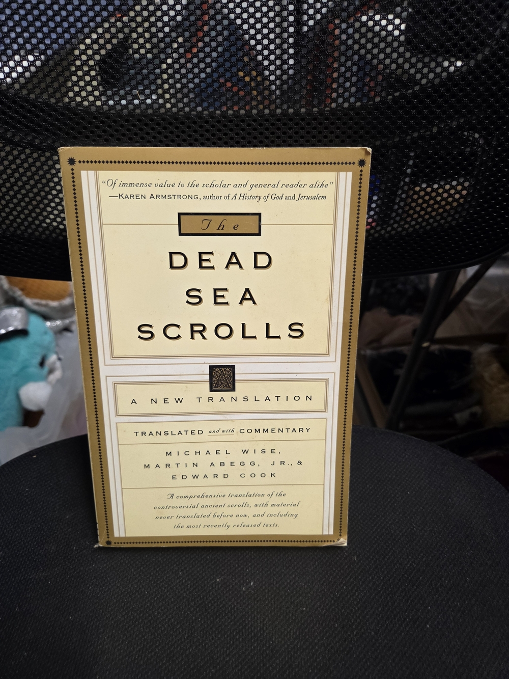 The Dead Sea Scrolls Paperback Religious